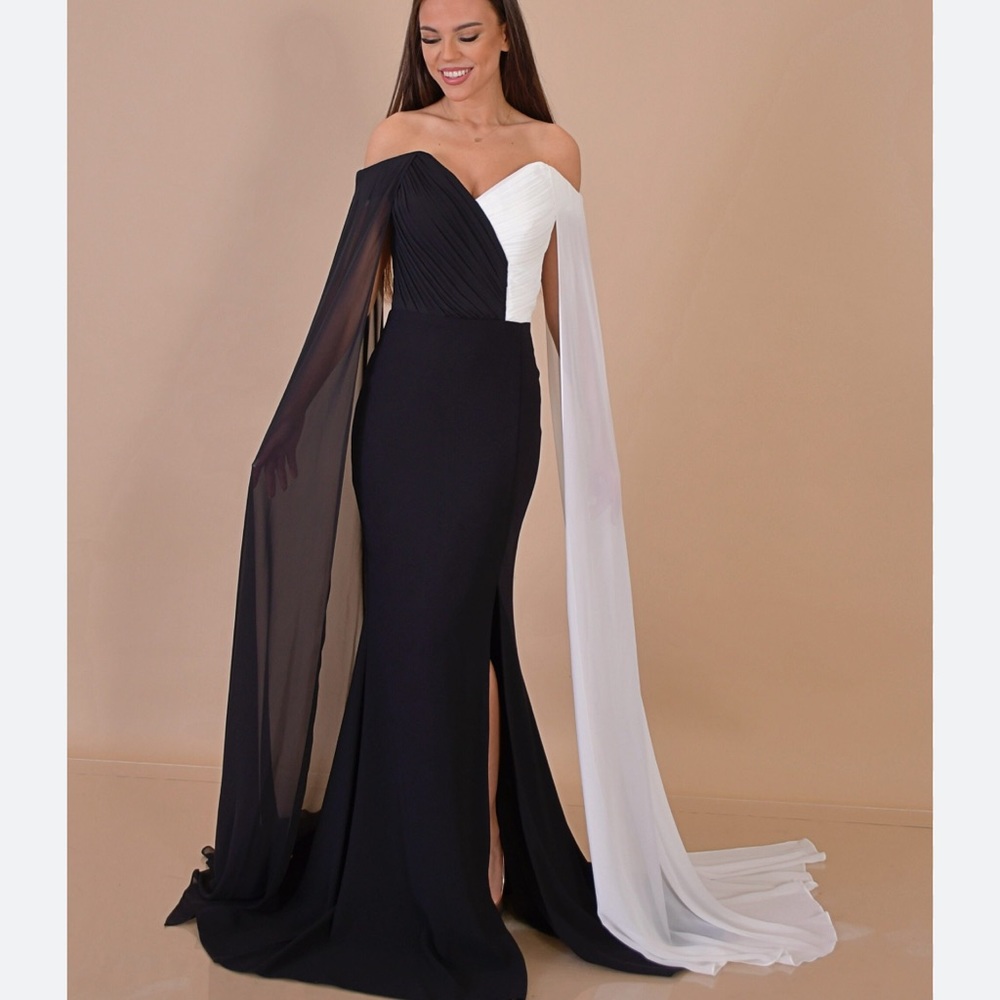 Nice dress I only wear it one time